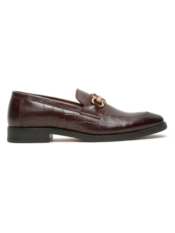 Men's Brown Texture Slip-On Loafers With Buckle - Image 3