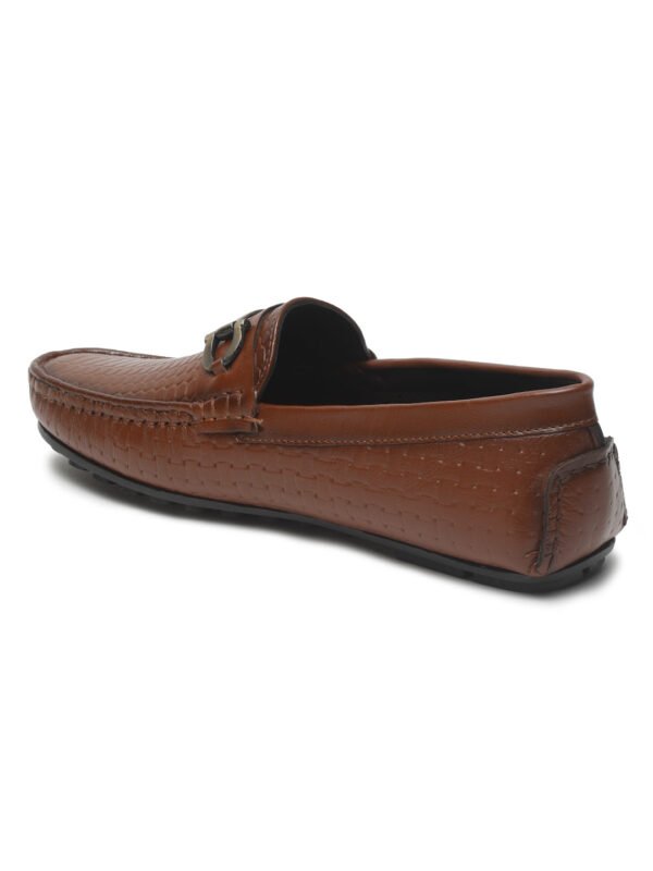 Men's Brown Texture Leather Flexi 360 Loafers - Image 4